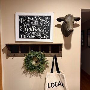 Charming Black and White Wall Art Decor